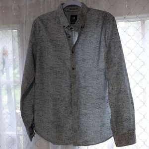 Ricky Singh button-down L